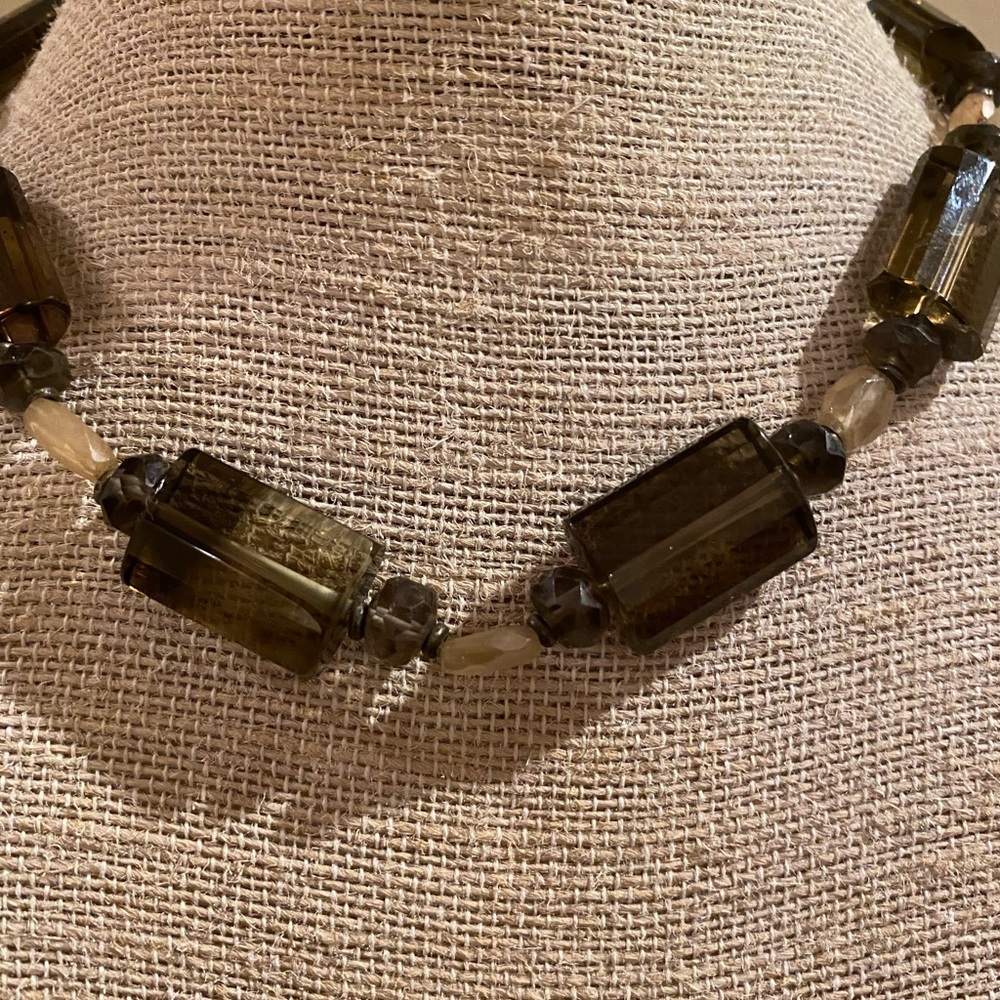 Necklace - Picture 2 of 6